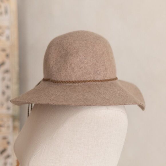 American Eagle Outfitters Wool Wide Brim Floppy Hat with Feathers One Size - Picture 7 of 9